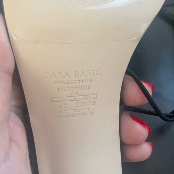 Zara black strap shoes size 41 - Picture 4 of 4